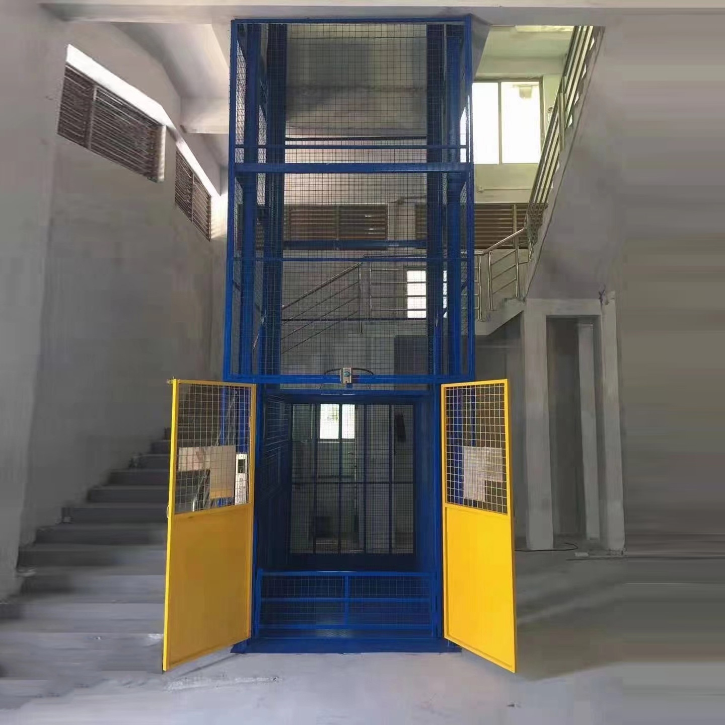 液壓升降機(jī)的升降速度是多少？